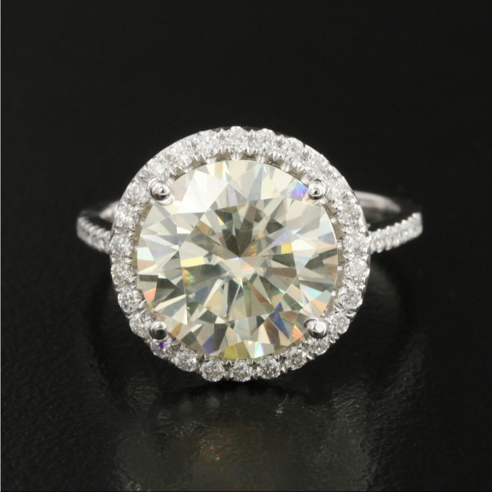 Stunning 14k gold ring